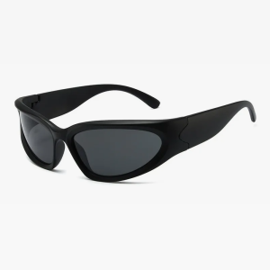 Chic Black Y2K Sunglasses for Retro Aesthetic Lovers and Trendsetters