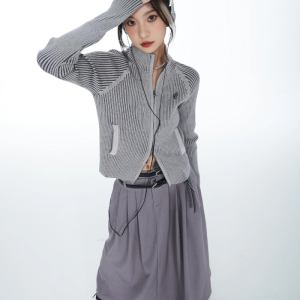 Cozy Grey Zip-Up Cardigan for Y2K Fashion Lovers - Perfect for Aesthetic Outfits