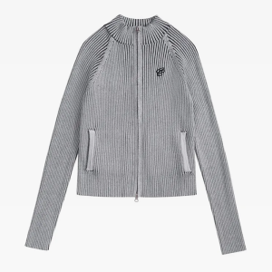 Cozy Grey Zip-Up Cardigan for Y2K Fashion Lovers - Perfect for Aesthetic Outfits