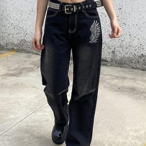 Cyber Y2K Cargo Pants: Trendy Grunge Aesthetic with a Touch of Retro Style