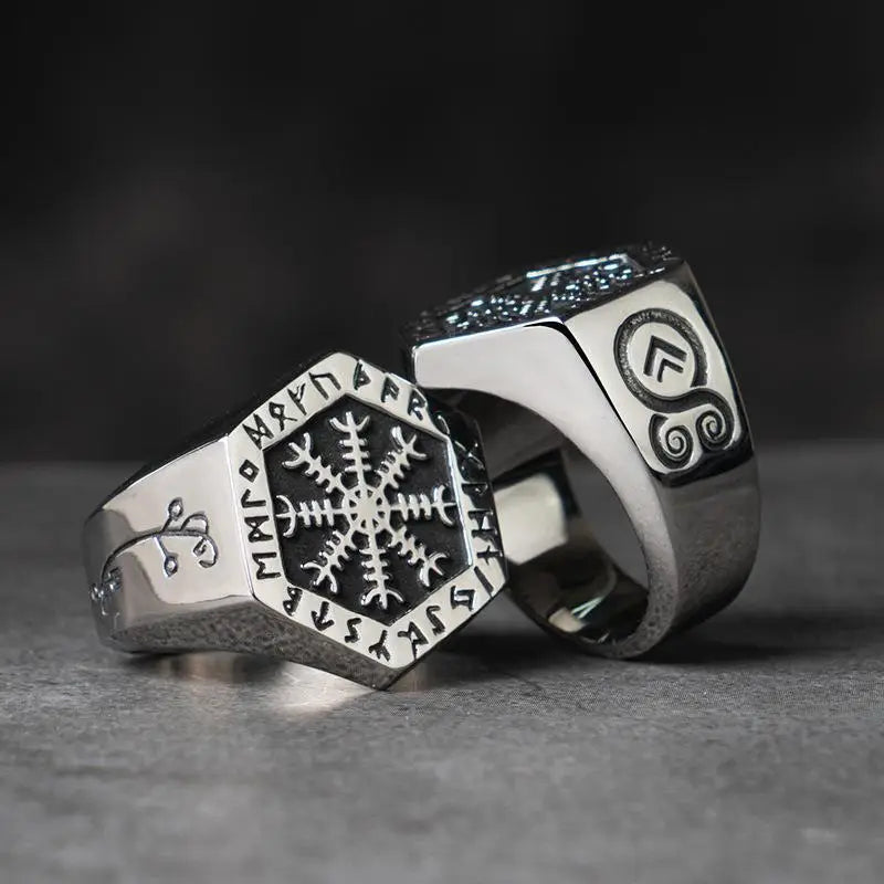 Gothic Lori Y2K Compass Ring - Vintage Aesthetic Jewelry for Unique Style