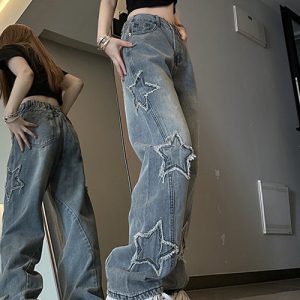 Star Embroidered Y2K Jeans for a Trendy Grunge Aesthetic Look