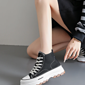 Stylish Black and White Y2K Canvas Shoes for Trendy Aesthetic Outfits