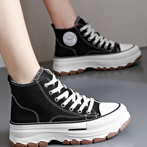 Stylish Black and White Y2K Canvas Shoes for Trendy Aesthetic Outfits