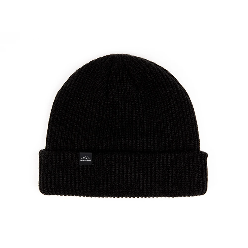 Trendy Black Beanie for Y2K Fashion Lovers - Streetwear Essential for Aesthetic Outfits