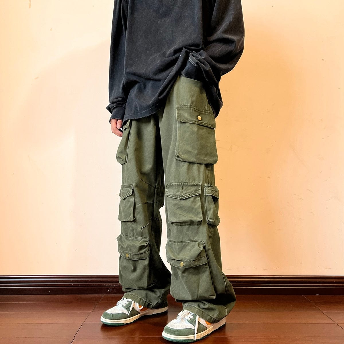 Trendy Green Y2K Cargo Pants for a Chic Coquette Aesthetic Look