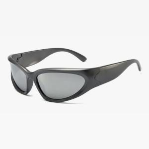 Trendy Silver Y2K Sunglasses for a Chic Aesthetic Look and Retro Vibe