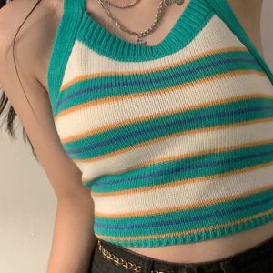 Trendy Y2K Aesthetic Tank Top - Cute Crop for Coquette and Grunge Styles