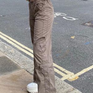 Trendy Y2K Baggy Pants for a Chic Grunge Aesthetic and Comfy Everyday Style