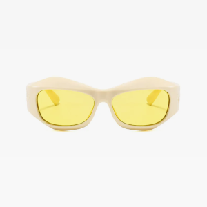 Trendy Y2K Chunky Sunglasses for a Bold Coquette Aesthetic Look