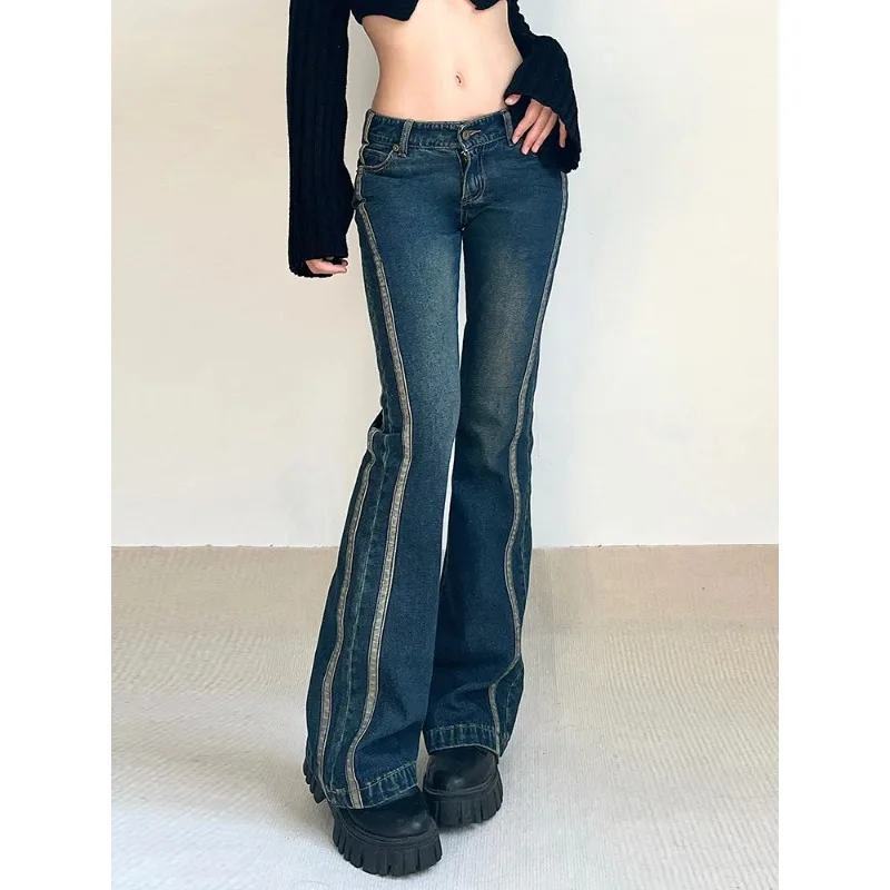 Trendy Y2K Low Rise Jeans for a Chic Grunge Aesthetic and Retro Vibe