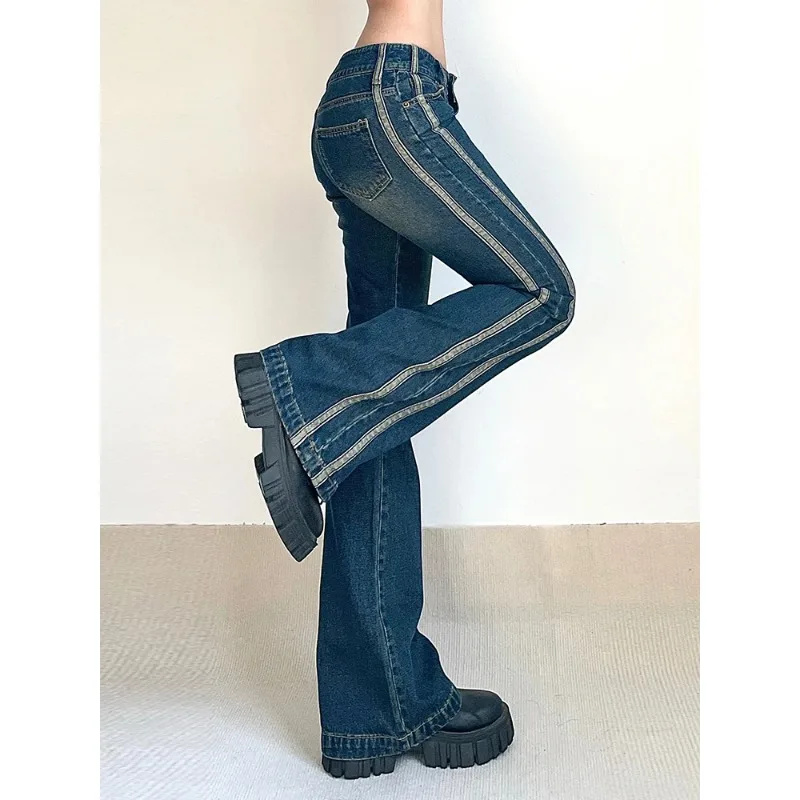 Trendy Y2K Low Rise Jeans for a Chic Grunge Aesthetic and Retro Vibe