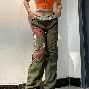 Vintage Y2K Cargo Pants for a Chic Coquette Aesthetic and Grunge Style Look