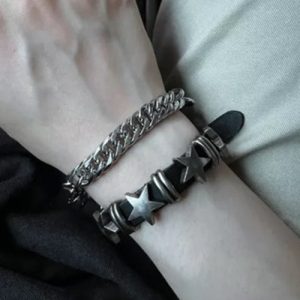 Y2K Aesthetic Bracelets: Trendy Accessories for Coquette and Grunge Styles