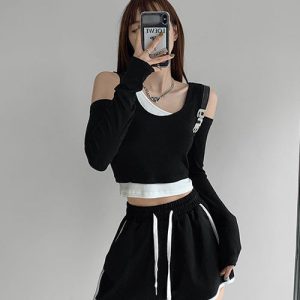 Y2K Aesthetic Cute Crop Top - Vintage 00s Style for Trendy Outfits and Aesthetic Looks