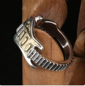 Y2K Aesthetic Guitar Ring - Vintage-Inspired Jewelry for Coquette and Grunge Styles