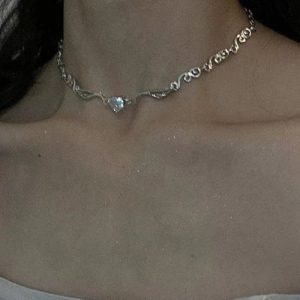 Y2K Aesthetic Silver Necklace - Trendy Coquette Style Jewelry for Vintage-Inspired Looks