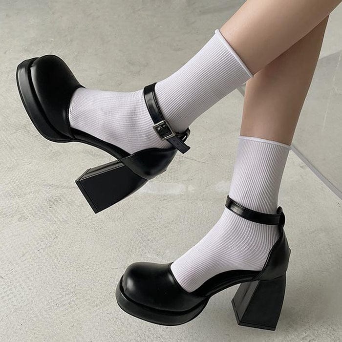 Y2K Black Platform Sandals for Grunge Aesthetic and Coquette Style Outfits