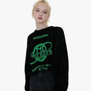 Y2K Earth Motif Knit Sweater: Embrace Cozy Aesthetic with Vintage Vibes and Soft Textures