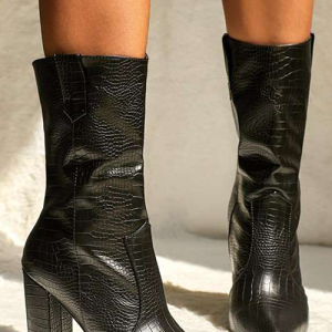 Y2K Grunge Black Boots for Edgy Aesthetic Outfits and Retro Fashion Styles