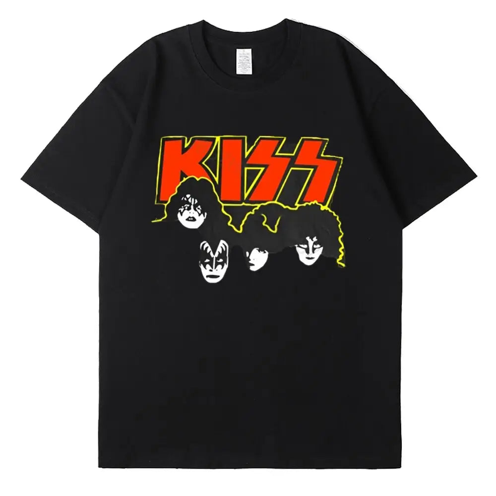 Y2K Metal Kiss T-Shirt for a Chic Goth Streetwear Aesthetic