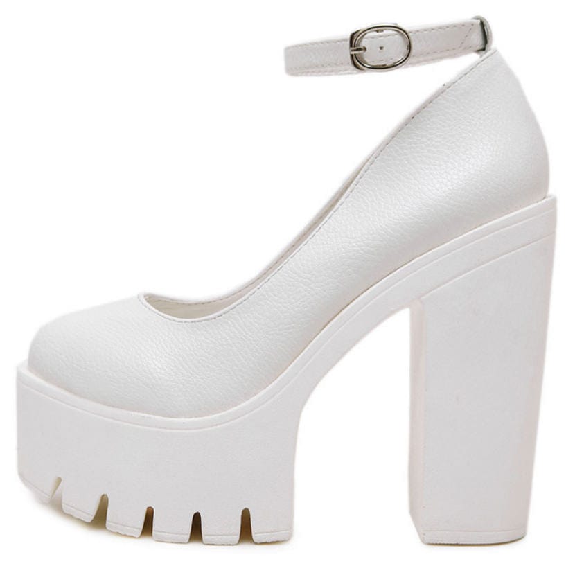 Y2K Platform Heeled Sandals for Trendy Coquette and Grunge Aesthetic Outfits