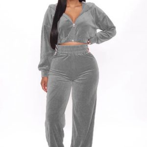 Y2K Velour Tracksuit: Retro Chic for Cozy Aesthetic Outfits and Stylish Comfort